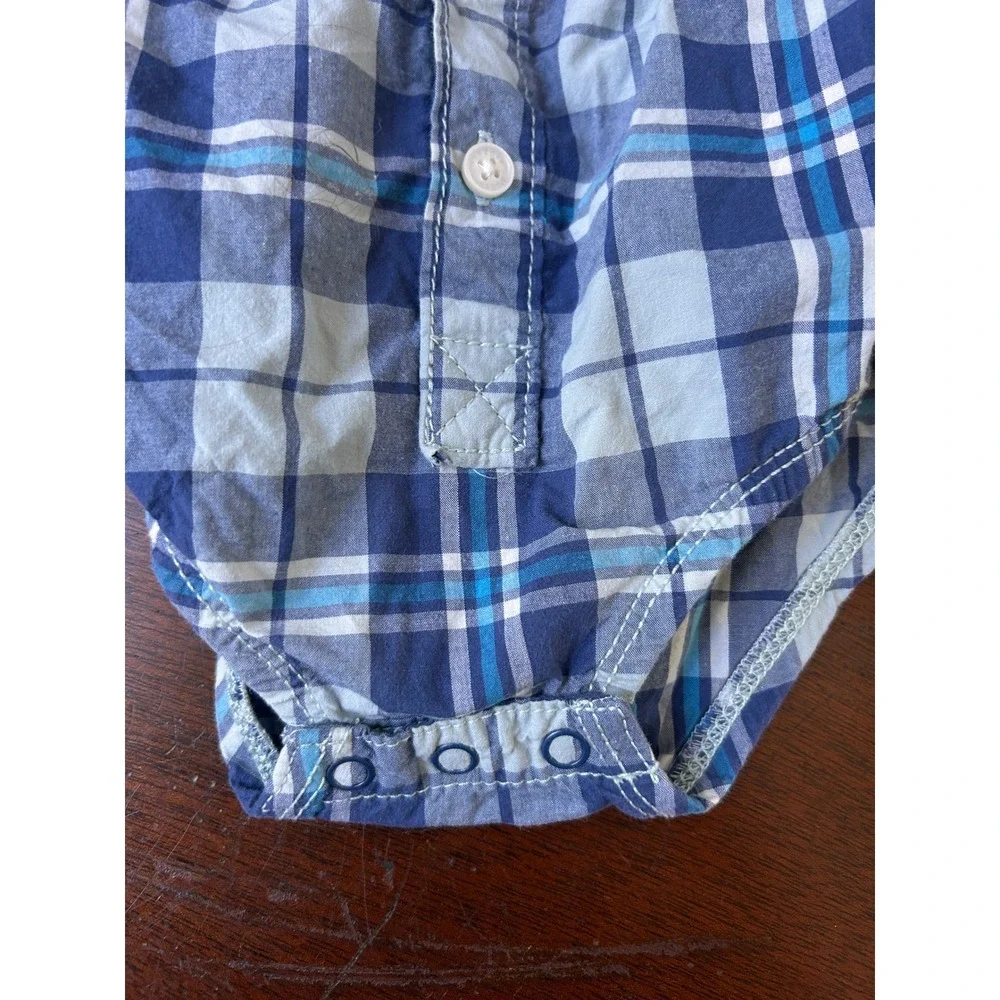 OshKosh Bgosh Baby Boys Blue Plaid Long Sleeve Button Down Bodysuit 12M